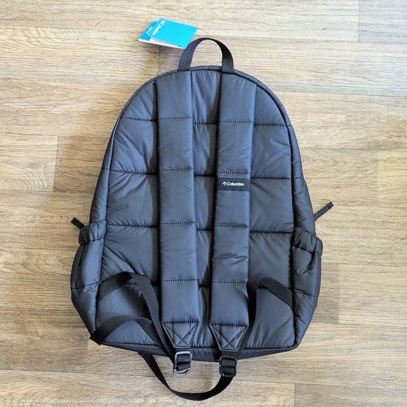 NWT Columbia Pike Lake 20L Puffer Black Unisex Backpack